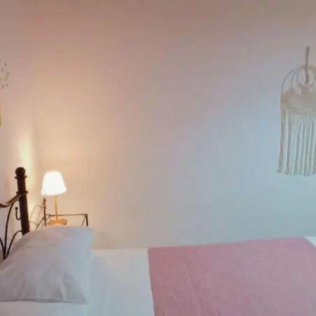 Bouganville Palaiokastritsa