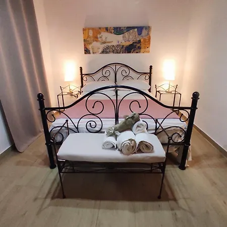 Bouganville Apartment