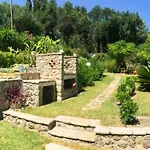 Bouganville Apartment *